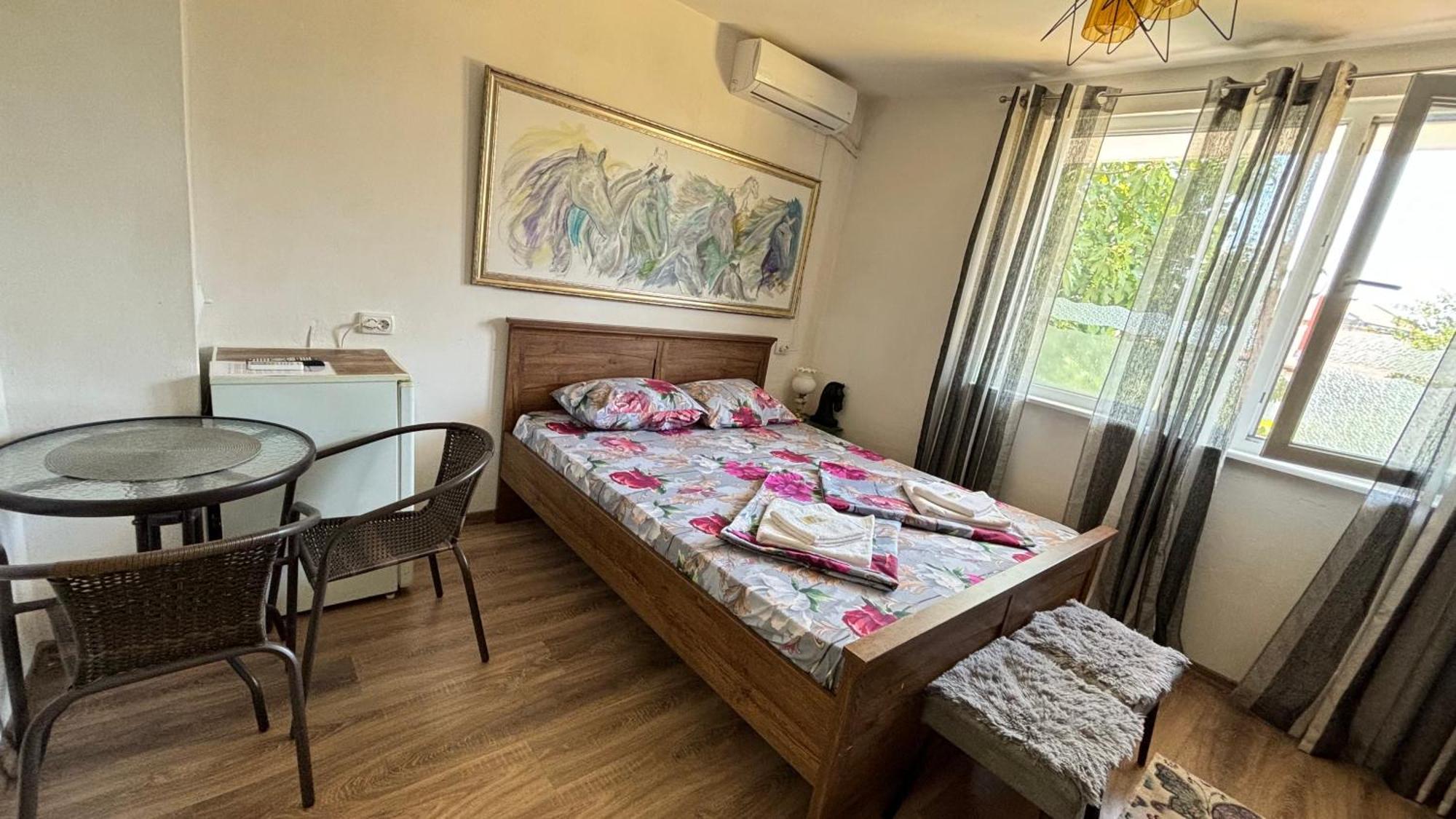 Guest House Hei Taka Sosopol Exterior foto
